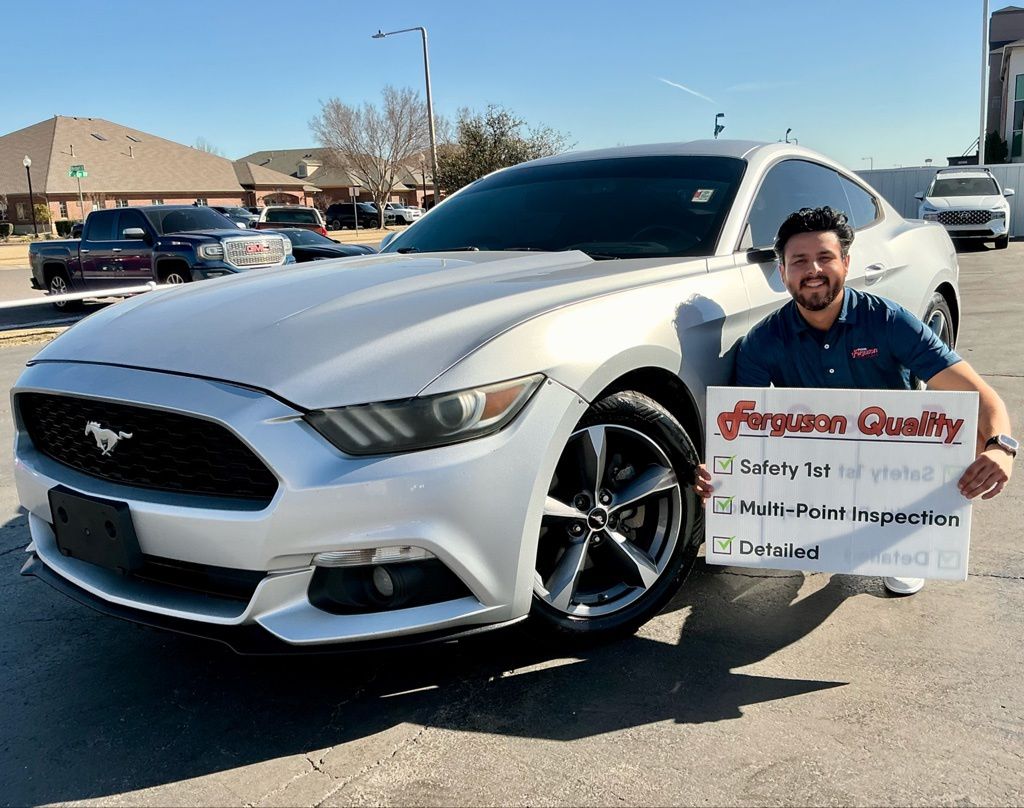 2015 Ford Mustang V6 Coupe RWD