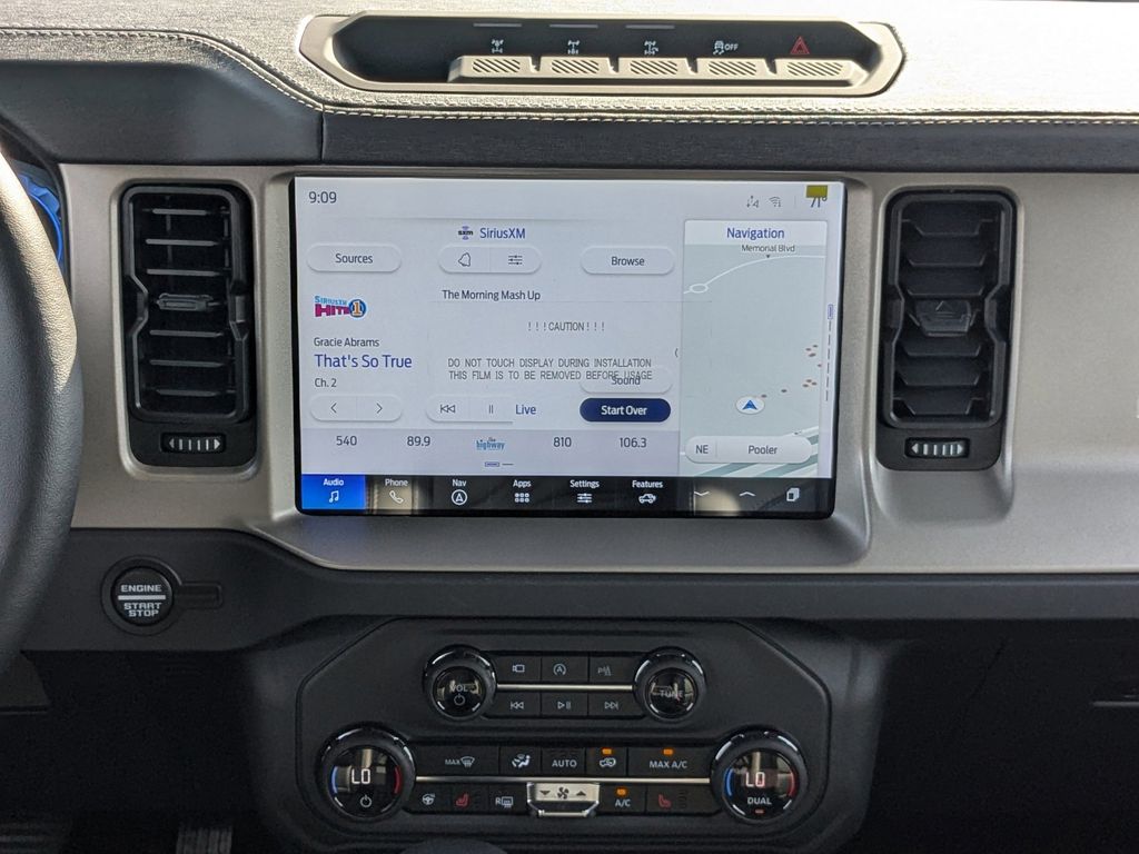 2025 Ford Bronco Outer Banks