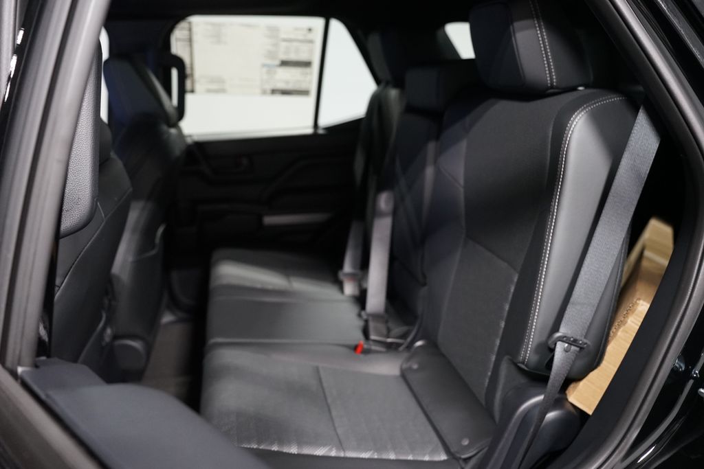Thumbnail: 2026 Toyota 4Runner - 32