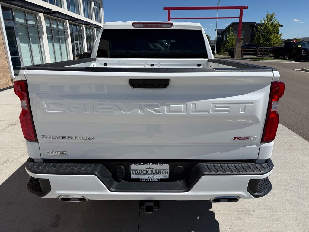 2024 Summit White Chevrolet Silverado 1500 RST 4X4 Truck