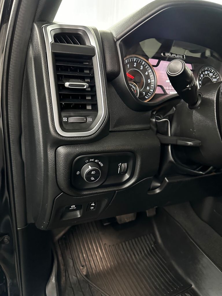 used 2024 Ram 1500 car, priced at $35,985