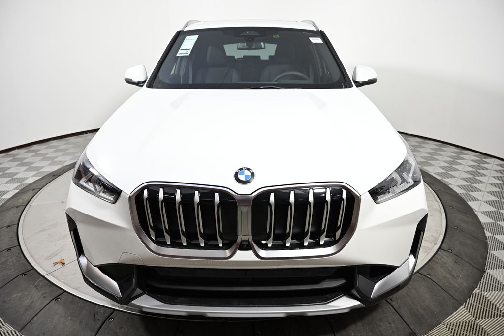 Thumbnail: 2026 BMW X1 - 8