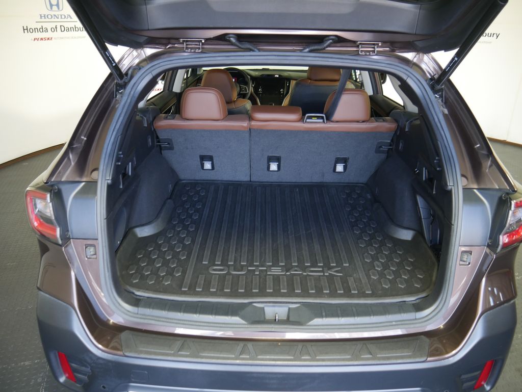 2021 Subaru Outback Touring 6
