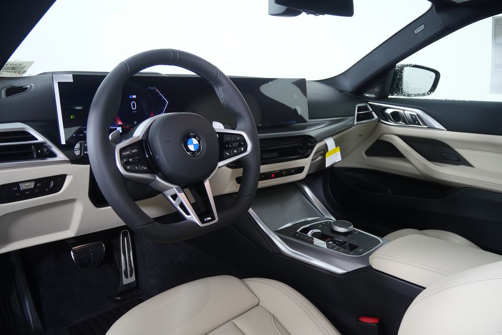 Thumbnail: 2026 BMW 4 Series - 14