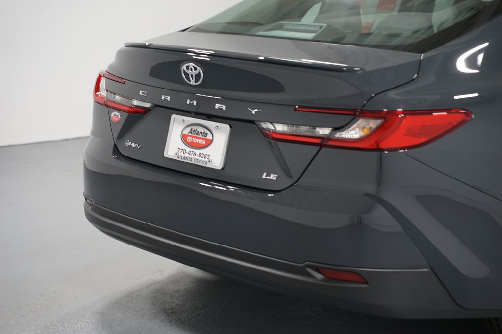 Thumbnail: 2025 Toyota Camry - 9