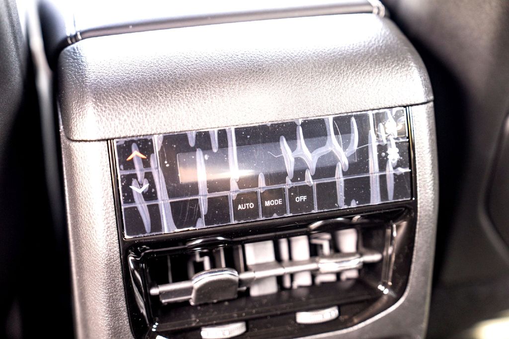 New Car 2025 Jeep Grand Cherokee L  Laredo For Sale Under $40,000 In Taylor, Texas