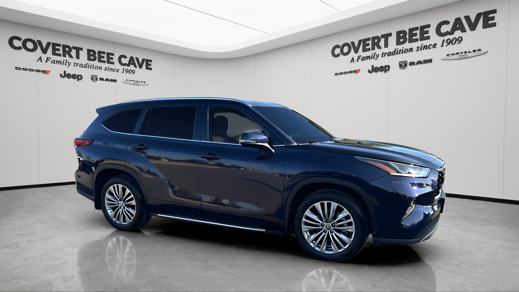 Used Car 2022 Toyota Highlander  Platinum For Sale Under $40,000 In Austin, Texas