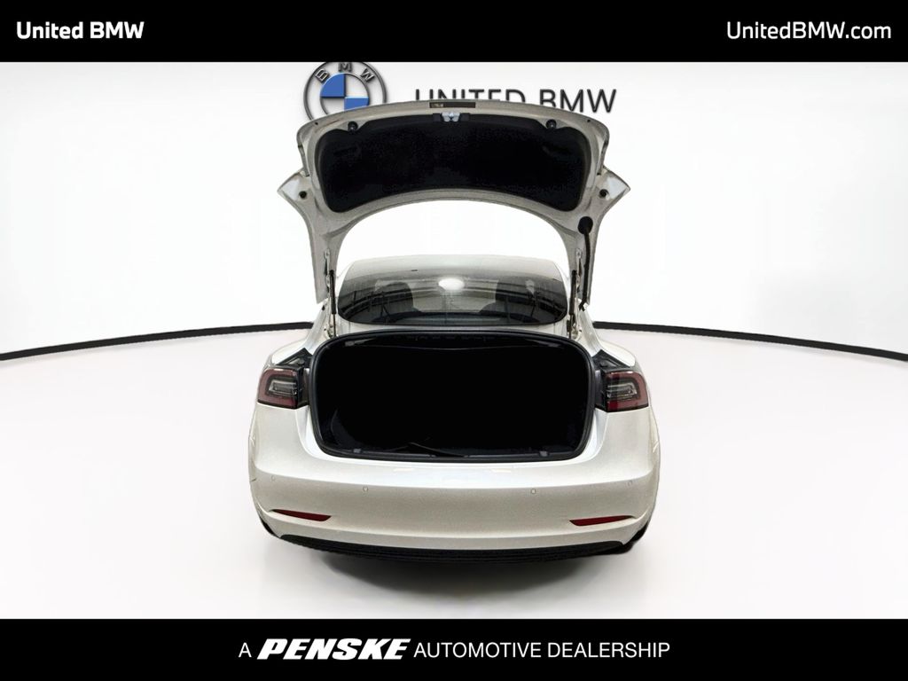 Thumbnail: 2020 Tesla Model 3 - 21