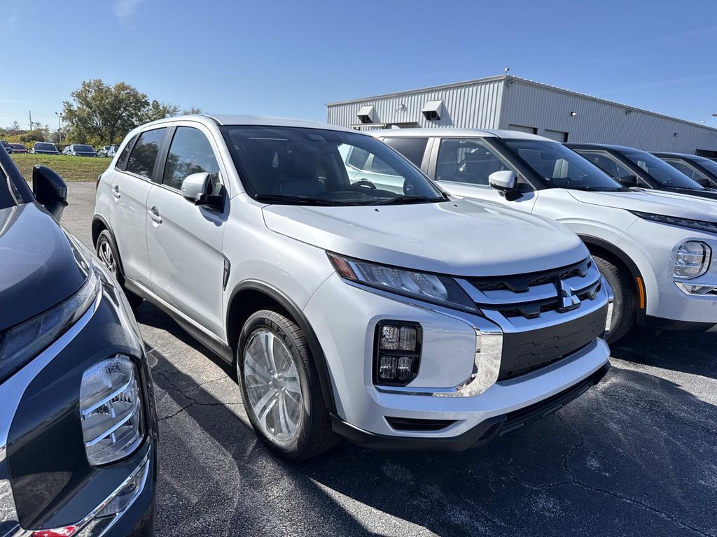 2026 Mitsubishi Outlander Sport 2.0 SE