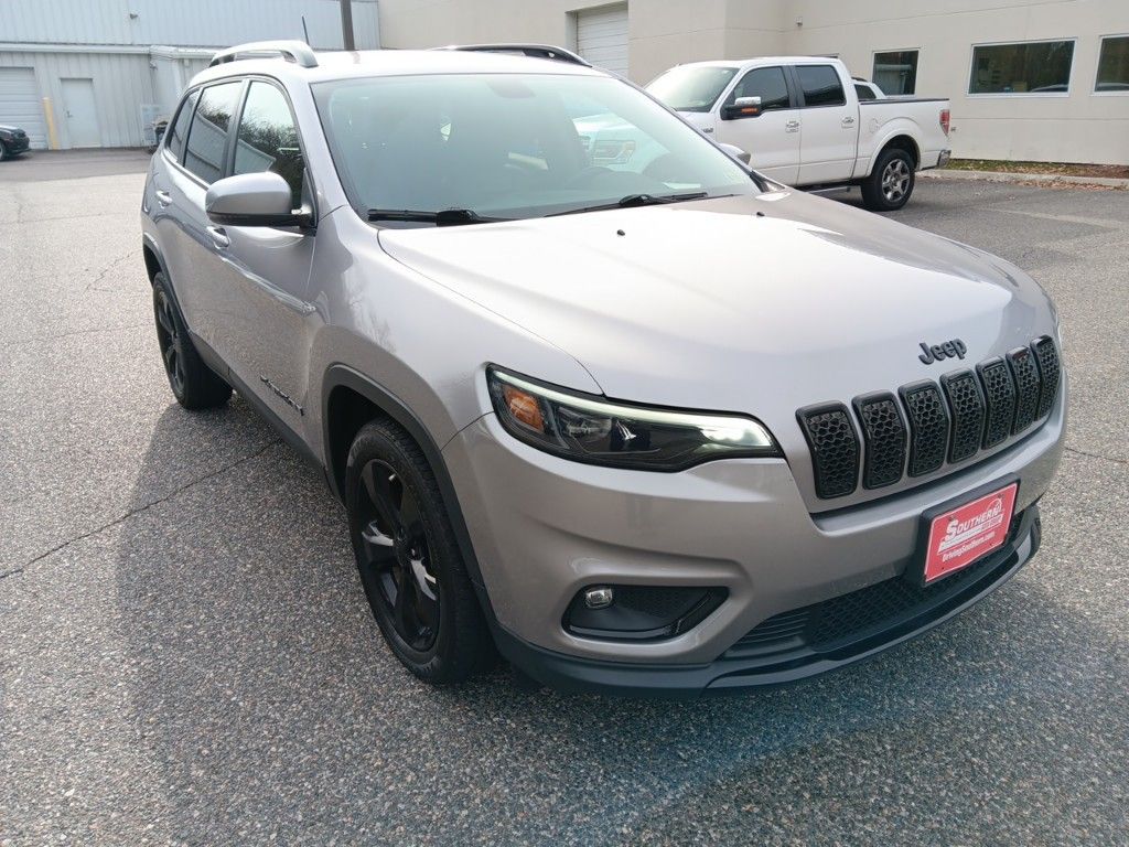 2020 Jeep Cherokee Altitude 7