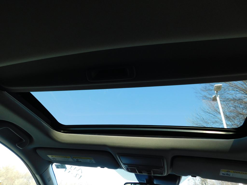 Thumbnail: 2022 Honda CR-V - 6