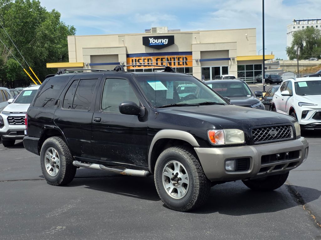 Super Black Clearcoat 2001 Nissan Pathfinder SE 4WD SUV / Crossover Four-Wheel Drive 4-Speed Automatic Overdrive