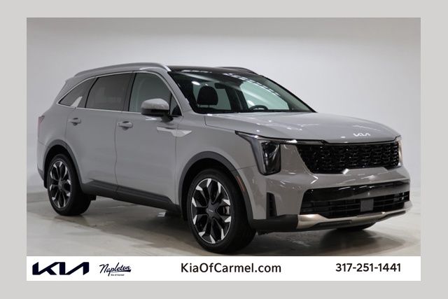 Gray 2026 Kia Sorento EX FWD SUV / Crossover Front-Wheel Drive 8-Speed Dual Clutch