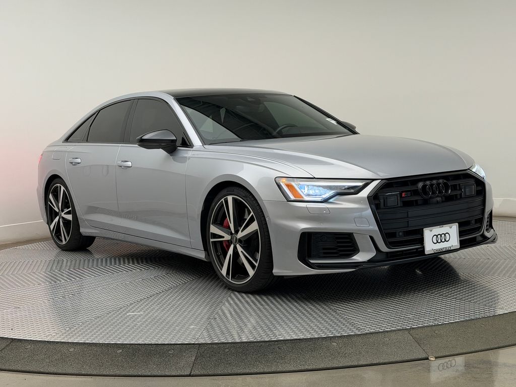 Thumbnail: 2022 Audi S6 - 2