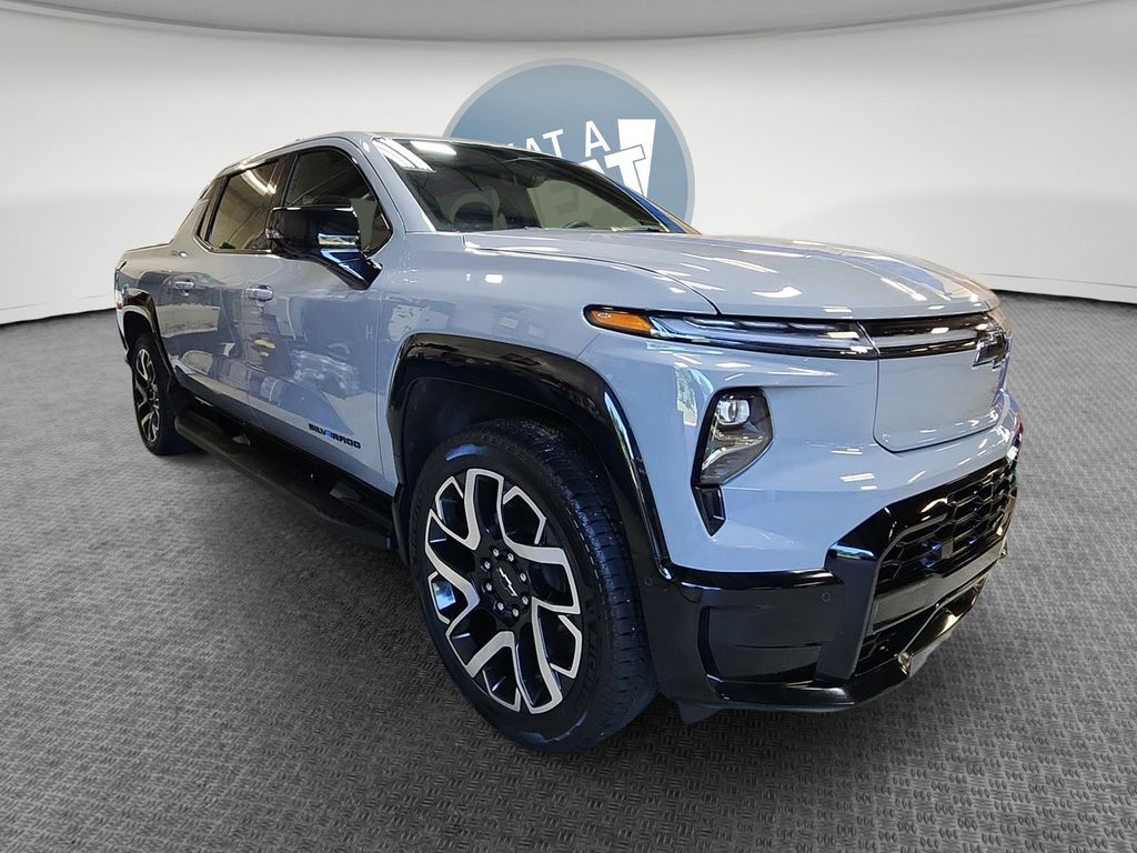 2025 Chevrolet Silverado EV RST Crew Cab (Max Range) e4WD