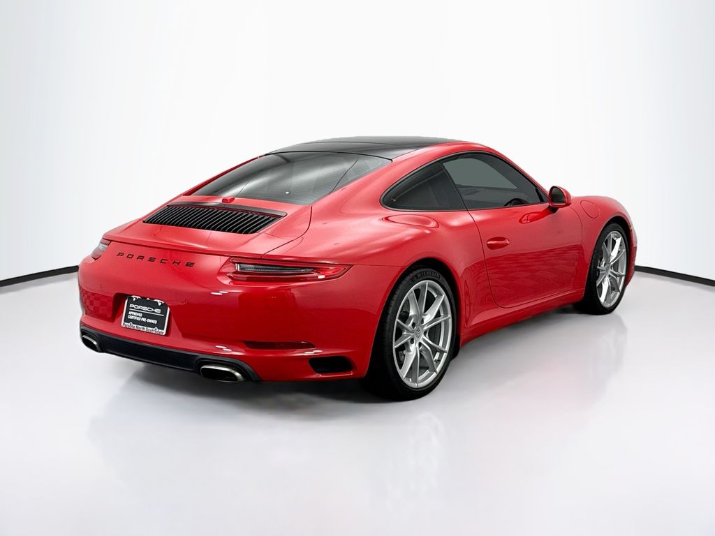 Thumbnail: 2019 Porsche 911 - 7
