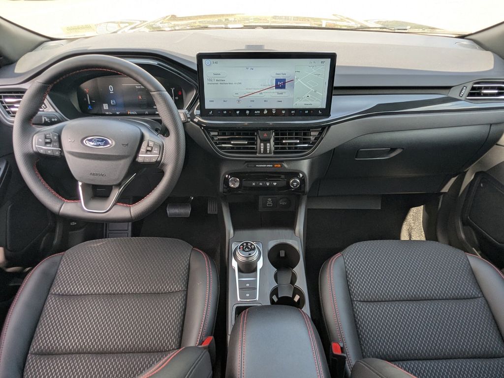 2025 Ford Escape ST-Line Select