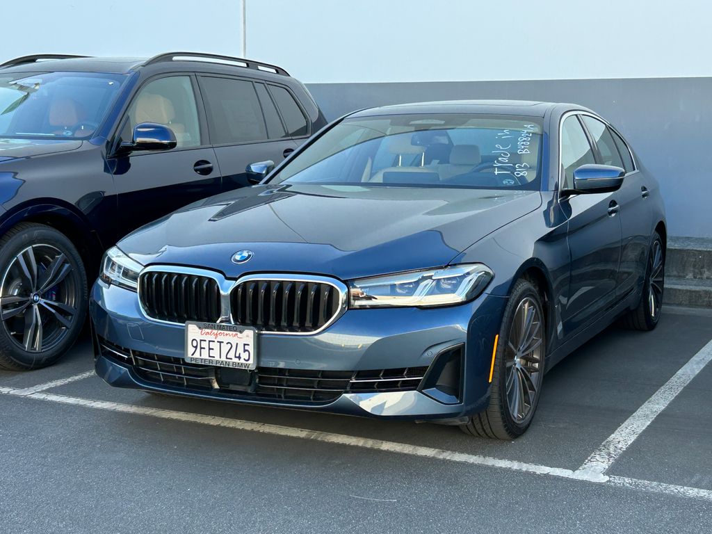 Thumbnail: 2023 BMW 5 Series - 2