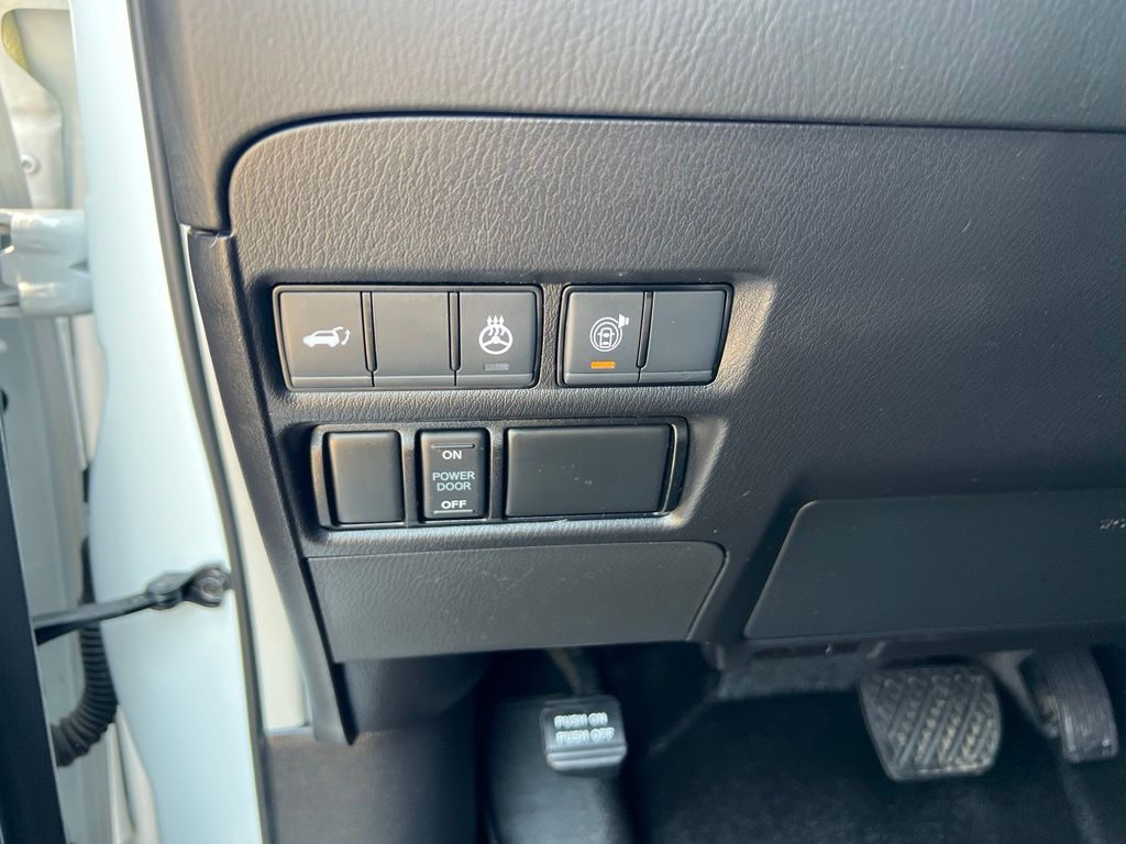 Used 2023 Nissan Armada SUV