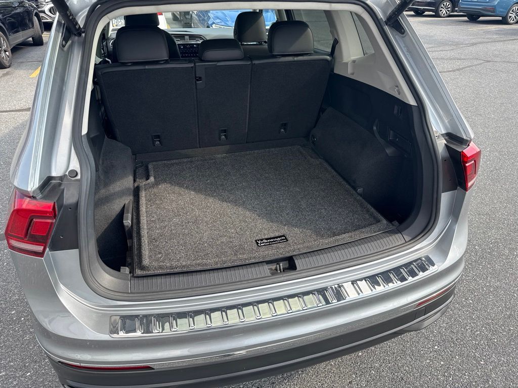 2022 Volkswagen Tiguan 2.0T SE Silver at Bob Ruth Ford