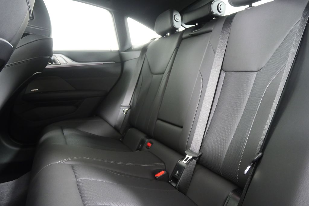 Thumbnail: 2025 BMW 4 Series - 16