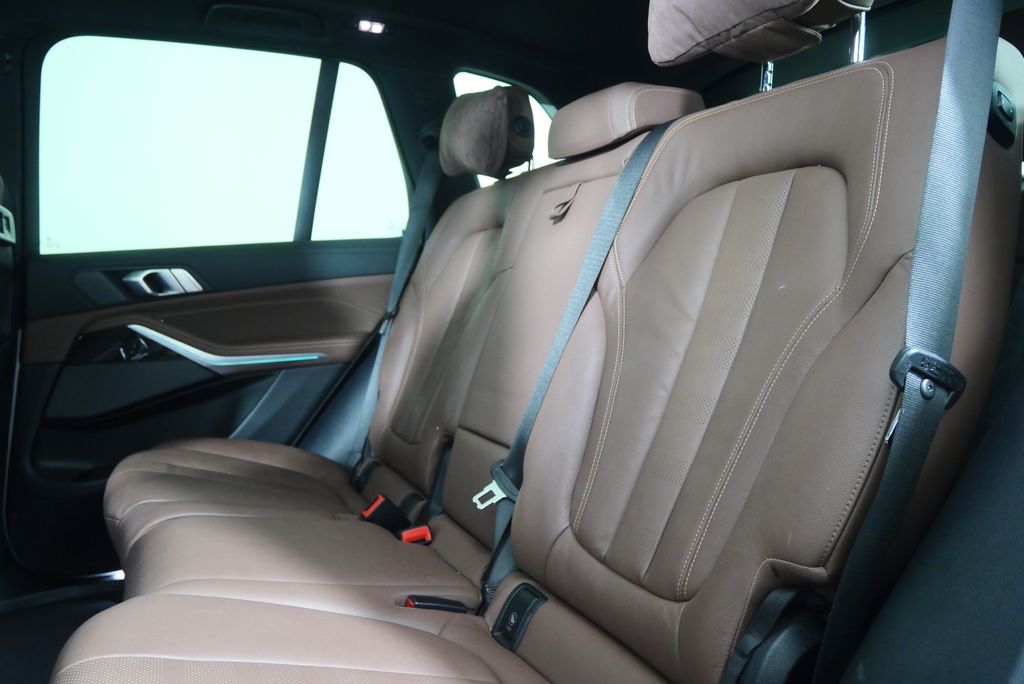 Thumbnail: 2021 BMW X5 - 15