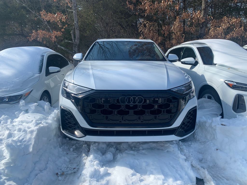 Thumbnail: 2026 Audi Q8 - 2