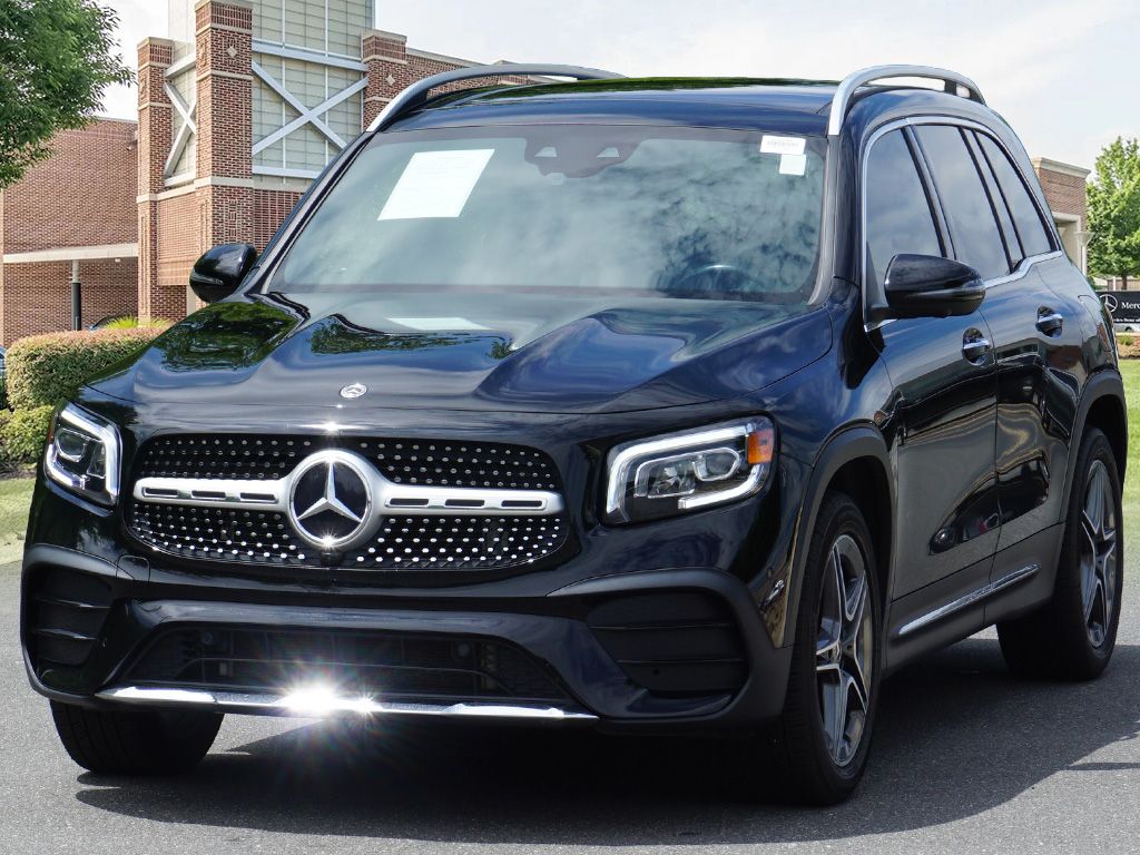 Thumbnail: 2021 Mercedes-Benz GLB - 4