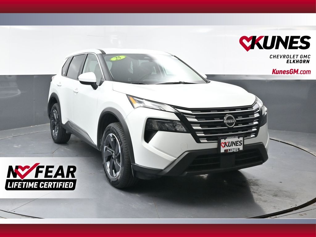 2025 Nissan Rogue SV