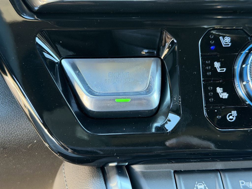 new 2026 GMC Sierra 1500 car, priced at $70,033