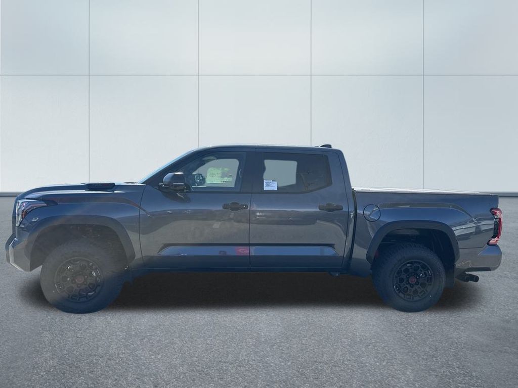 Tundra i-FORCE MAX TRD Pro