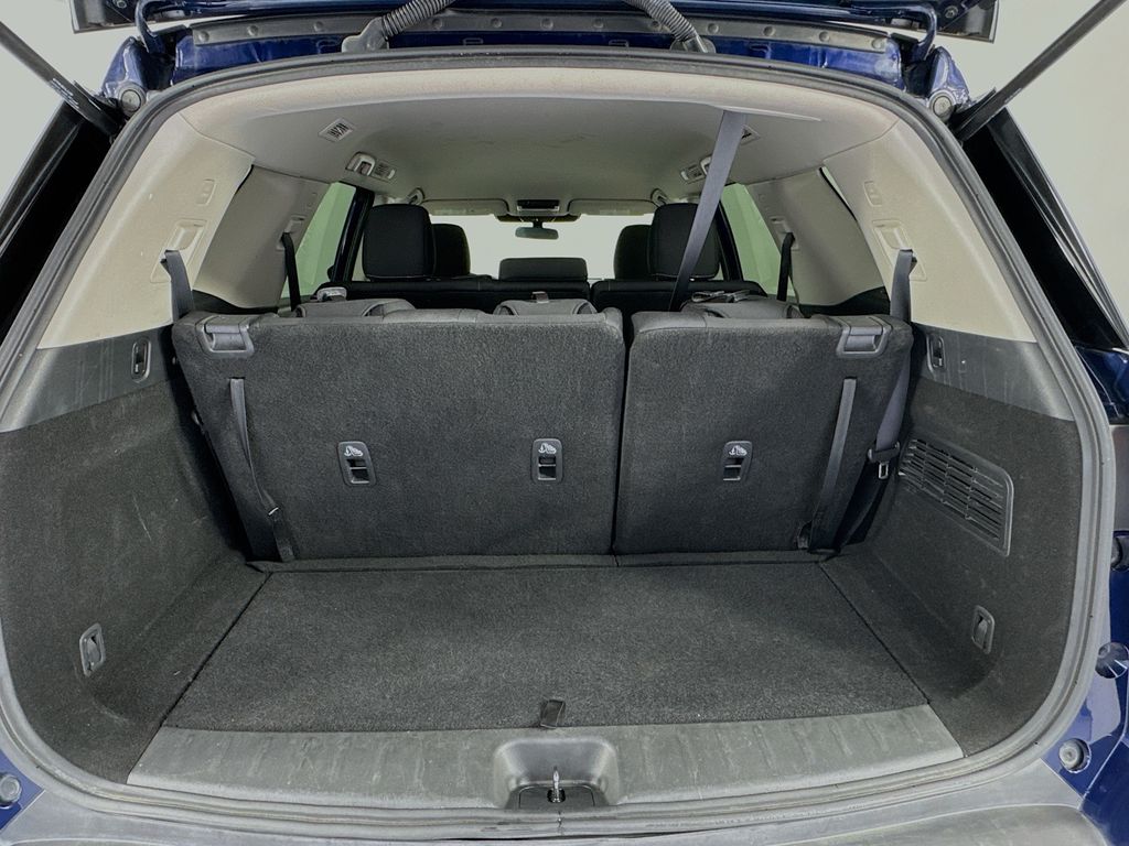 Used Car 2024 Nissan Pathfinder  Sv For Sale Under $30,000 In Austin, Texas