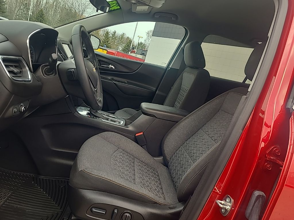 used 2023 Chevrolet Equinox car, priced at $22,447