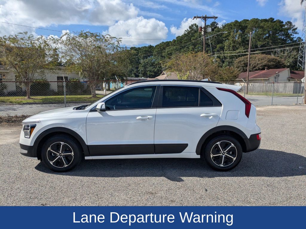 2025 Kia Niro EX