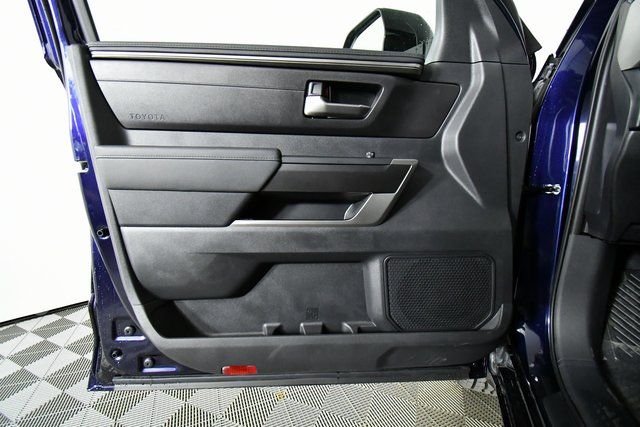 2026 Toyota Tundra SR5 - Photo 21