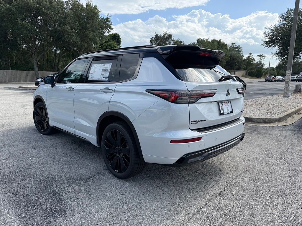 New 2026 Mitsubishi Outlander SUV