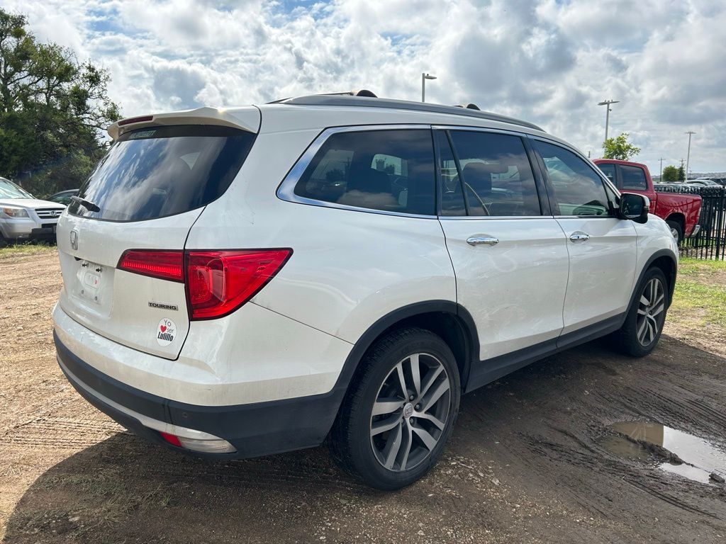 2018 Honda Pilot Touring 3
