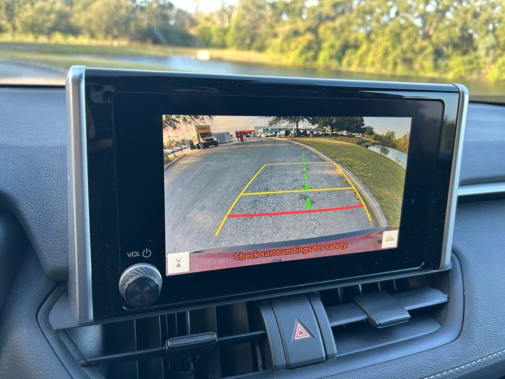 Thumbnail: 2024 Toyota RAV4 - 24