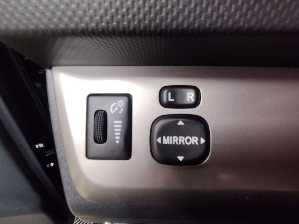 2013 Scion xB Base