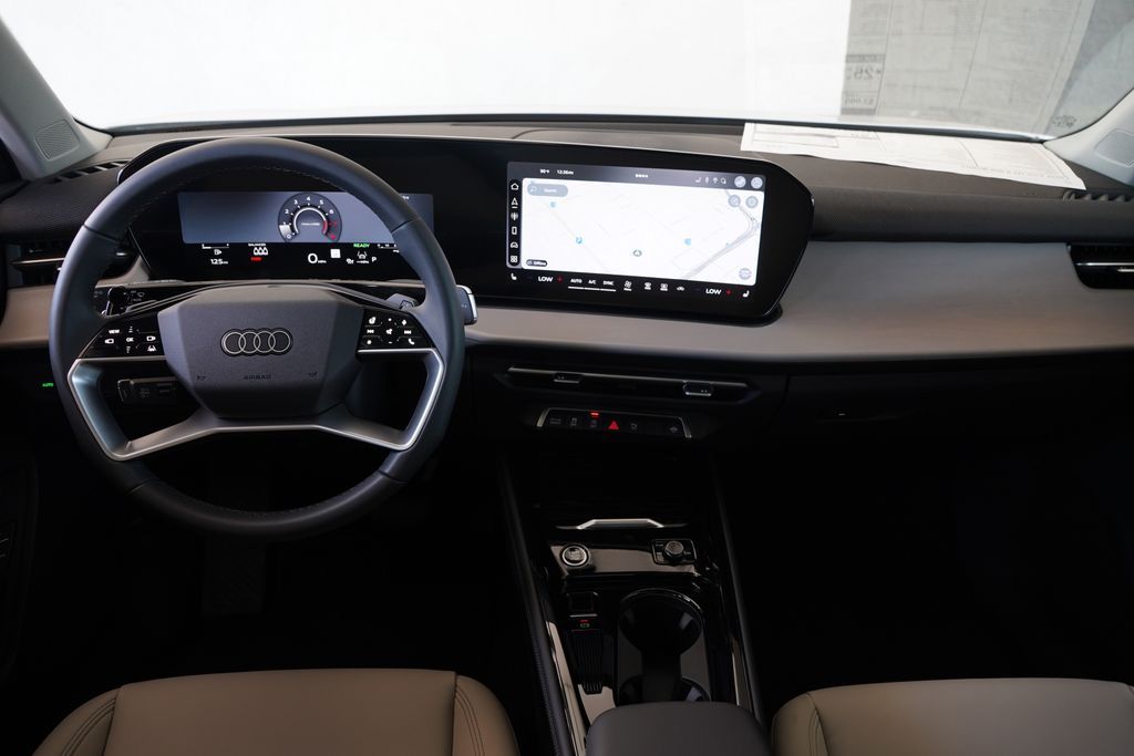 Thumbnail: 2026 Audi Q3 - 10