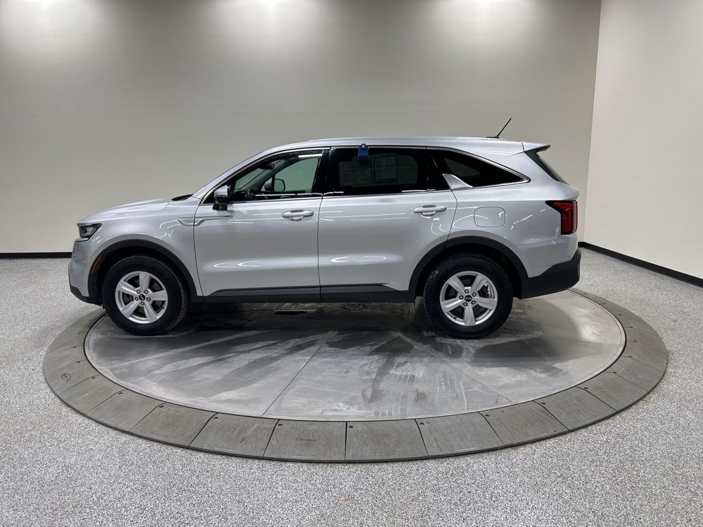 used 2021 Kia Sorento car, priced at $16,903