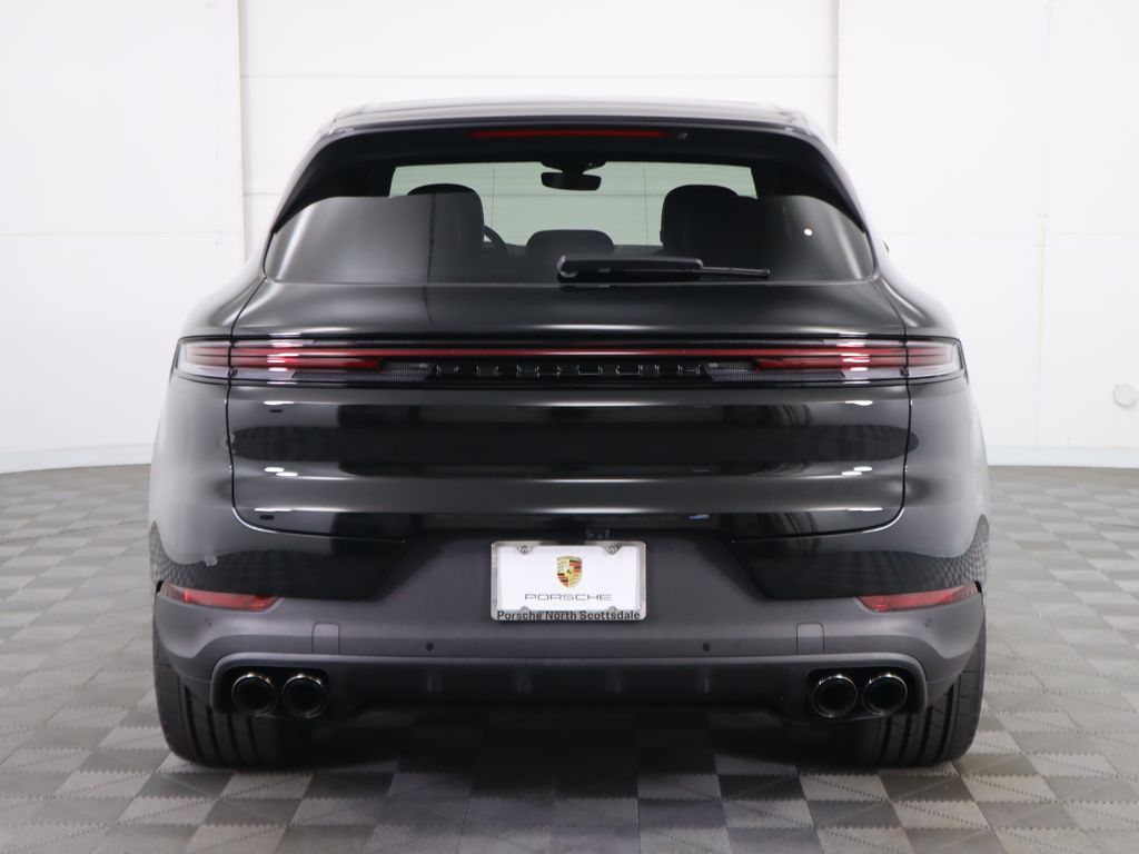 2024 Porsche Cayenne  6