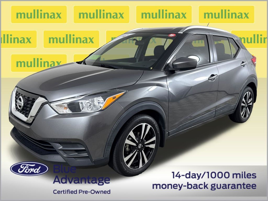 Certified Used 2018 Gray Nissan SV image 14
