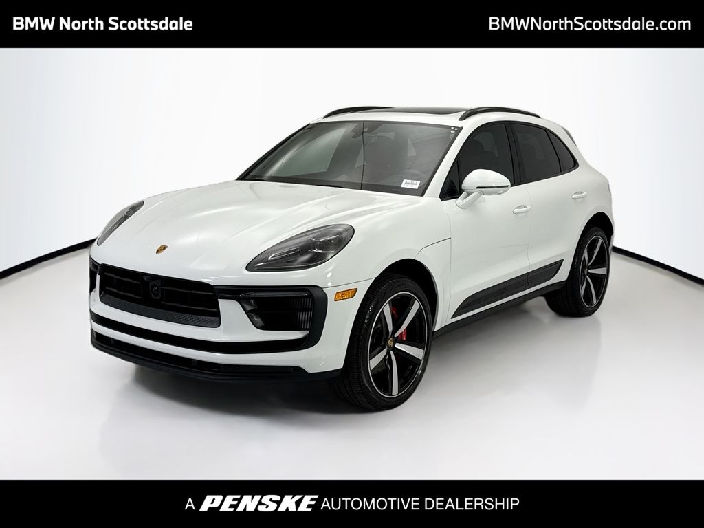 Thumbnail: 2026 Porsche Macan - 1