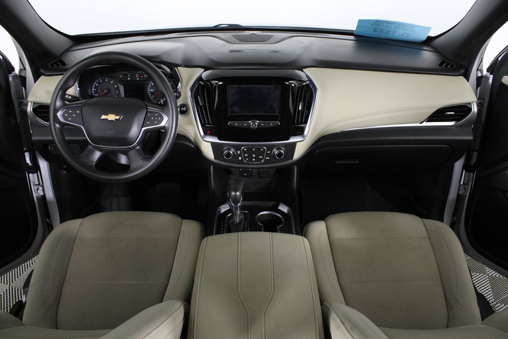 Used 2022 Chevrolet Traverse for sale in 