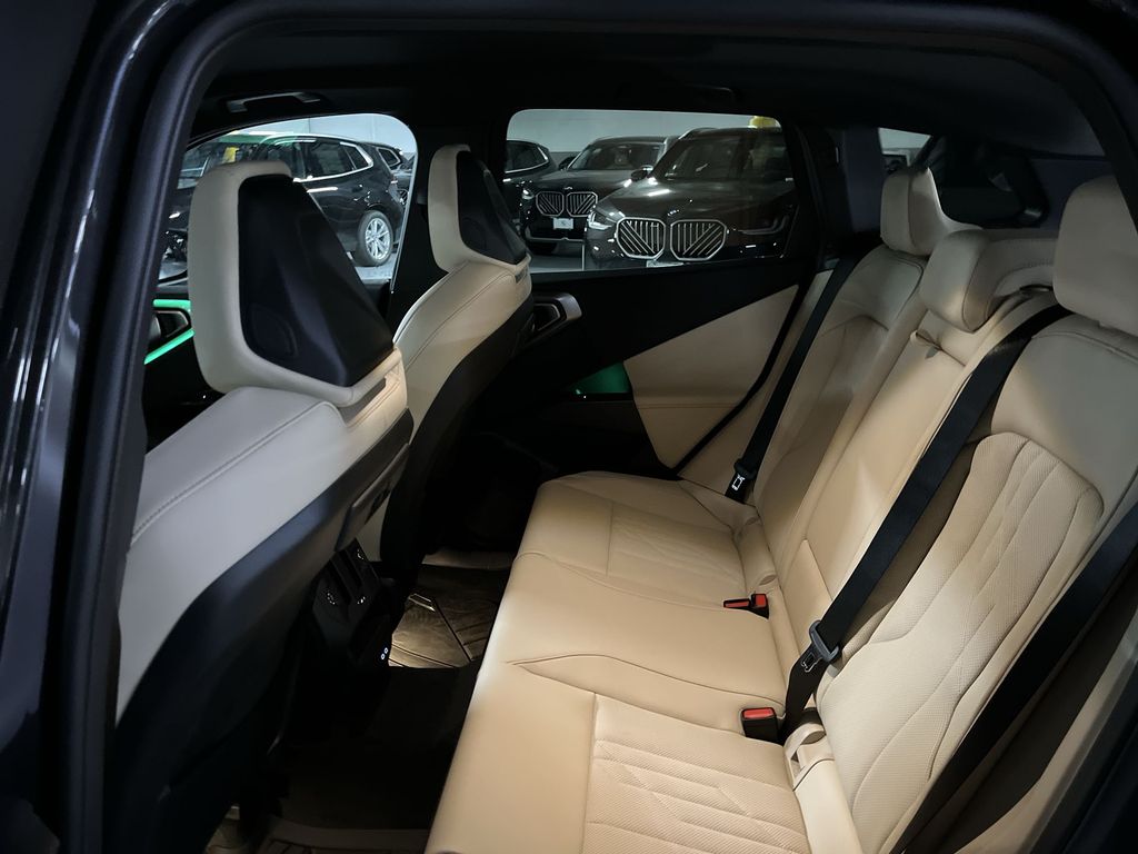 Thumbnail: 2026 BMW X3 - 22