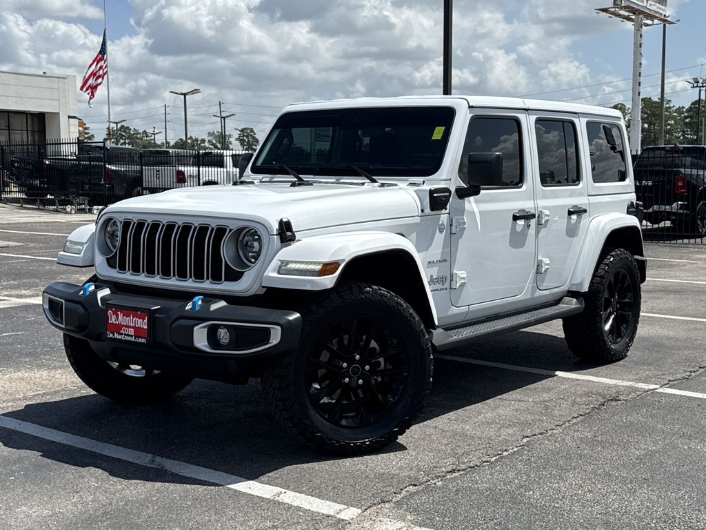 2024 Jeep Wrangler Sahara 4xe White at River Oaks CDJR
