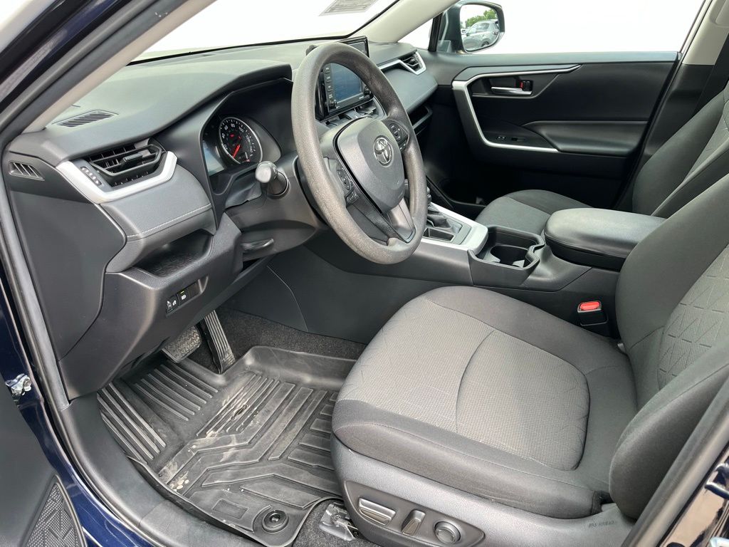 Used Car 2021 Toyota Rav4  Xle For Sale Under $30,000 In Georgetown, Texas