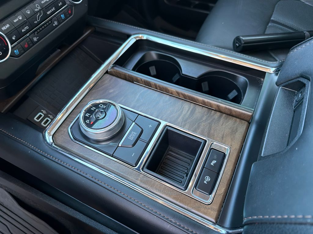 Used 2019 Ford Expedition Platinum 4D Sport Utility