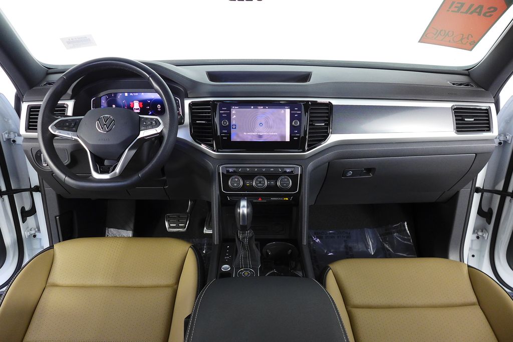 Thumbnail: 2023 Volkswagen Atlas - 25